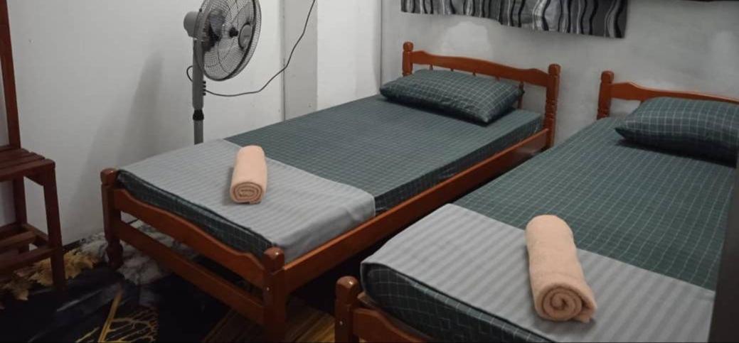 La Wood Homestay Near Kuala Besut Jetty Экстерьер фото